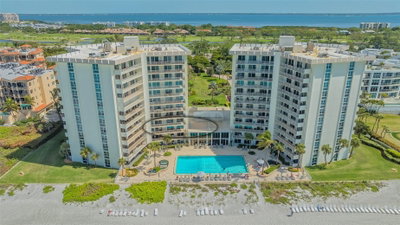 2301 GULF OF MEXICO Drive, Longboat Key, FL, 34228 — photo 2