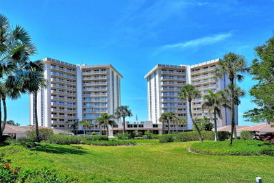 2301 GULF OF MEXICO Drive, Longboat Key, FL, 34228 — photo 2