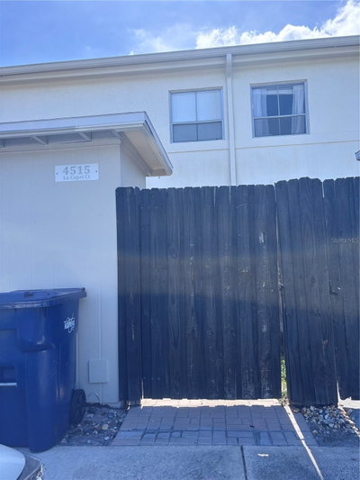 4515 LA CAPRI Court, Tampa, FL, 33611 — photo 2