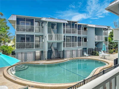 205 HIGHLAND Avenue, Bradenton Beach, FL, 34217 — photo 2