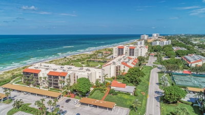 1975 GULF OF MEXICO Drive, Longboat Key, FL, 34228 — photo 2