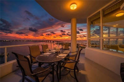136 GOLDEN GATE Point, Sarasota, FL, 34236 — photo 2
