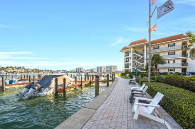 222 HARBOUR Drive, Naples, FL, 34103 — photo 2