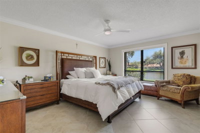 3902 WILSHIRE Drive, Sarasota, FL, 34238 — photo 2