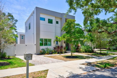 2430 FLOYD Street, Sarasota, FL, 34239 — photo 2