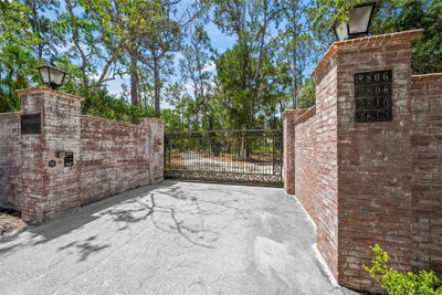 2810 SARASOTA GOLF CLUB Boulevard, Sarasota, FL, 34240 — photo 2