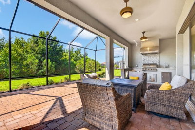 10924 WICKER PARK Place, Palmetto, FL, 34221 — photo 2