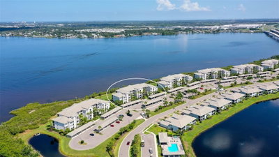 910 TIDEWATER SHORES Loop, Bradenton, FL, 34208 — photo 2