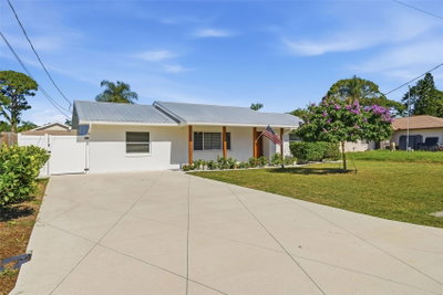 2600 CAMBRIDGE Drive, Sarasota, FL, 34232 — photo 2