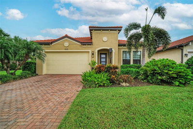 10121 MARBELLA Drive, Bradenton, FL, 34211 — photo 2