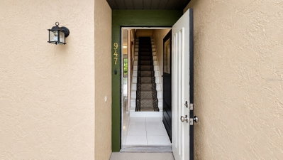 947 SUNRIDGE Way, Sarasota, FL, 34234 — photo 2