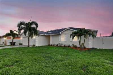 4063 PALAU Drive, Sarasota, FL, 34241 — photo 2