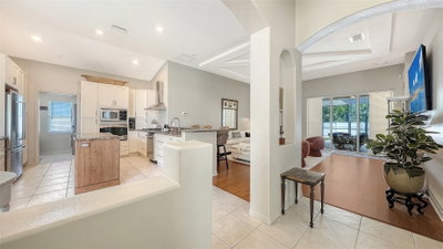 5122 CREEKSIDE Trail, Sarasota, FL, 34243 — photo 2
