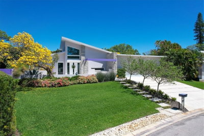1556 EASTBROOK Drive, Sarasota, FL, 34231 — photo 2