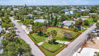 302 73RD Street, Holmes Beach, FL, 34217 — photo 2