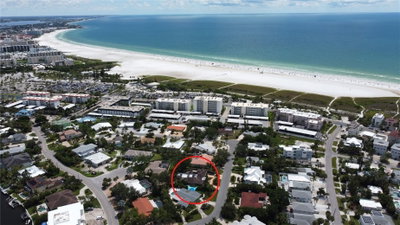 5541 CAPE AQUA Drive, Sarasota, FL, 34242 — photo 2