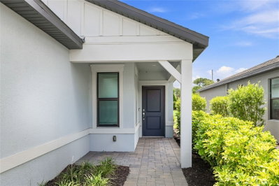 6587 SILVERSTAR Drive, Sarasota, FL, 34240 — photo 2