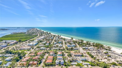403 42ND Street, Bradenton Beach, FL, 34217 — photo 2