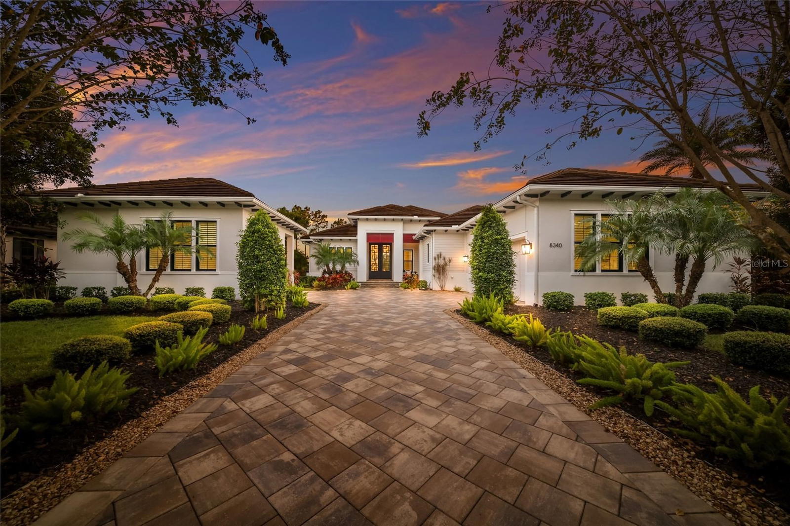 8340 CATAMARAN Circle, Lakewood Ranch, FL, 34202 — photo 1