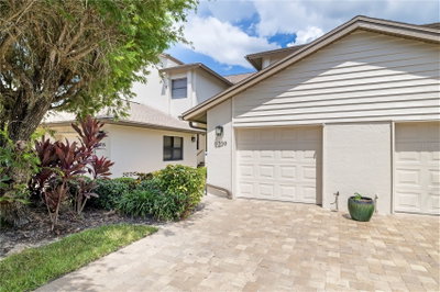5239 HERON Way, Sarasota, FL, 34231 — photo 2