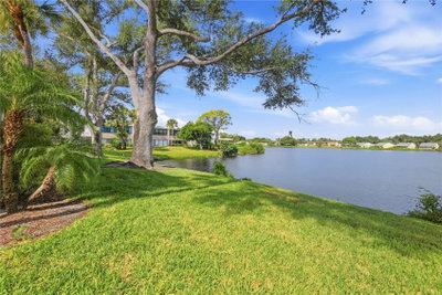 307 TIMBERLAKE Drive, Bradenton, FL, 34210 — photo 2