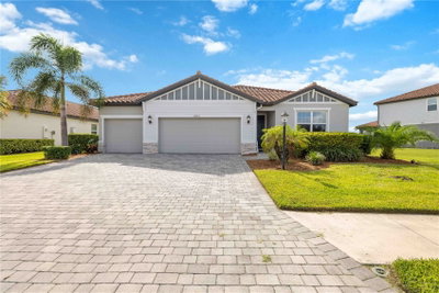 13723 GREEN HAMMOCK Place, Lakewood Ranch, FL, 34211 — photo 2