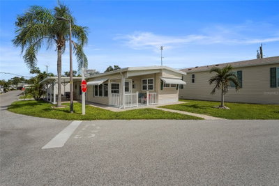 2055 CHAMPION Street, Sarasota, FL, 34231 — photo 2