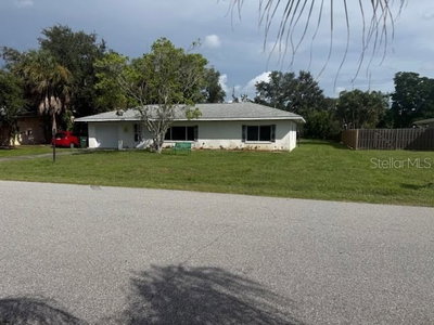 527 PARKVIEW Drive, Sarasota, FL, 34243 — photo 2