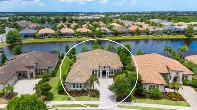 16720 BERWICK Terrace, Lakewood Ranch, FL, 34202 — photo 2