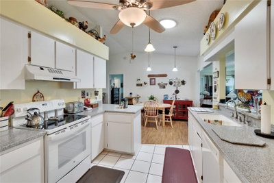 3154 PRAIRIE DUNES Circle, Lakeland, FL, 33810 — photo 2
