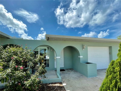 129 COUSLEY Drive, PORT CHARLOTTE, FL, 33952 — photo 2