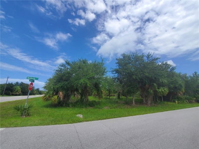 14556 KEYSTONE Boulevard, Port Charlotte, FL, 33981 — photo 2