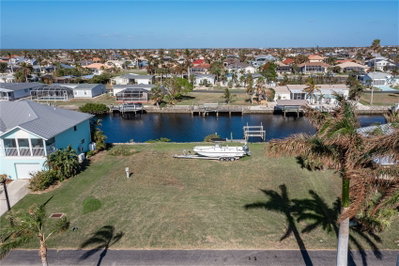 5487 SEA EDGE Drive, Punta Gorda, FL, 33950 — photo 2