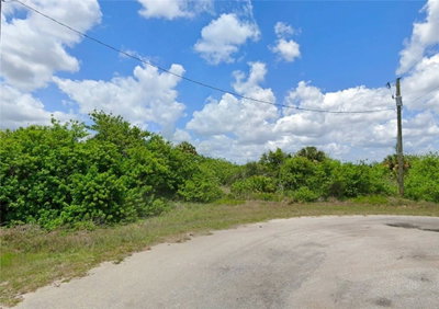 8308 LENA Court, Labelle, FL, 33935 — photo 2