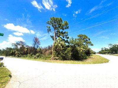 17128 WINTERGARDEN Avenue, Port Charlotte, FL, 33948 — photo 2
