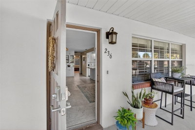 650 PINELLAS POINT Drive, St Petersburg, FL, 33705 — photo 2