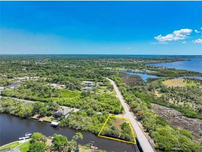 12412 EISENHOWER Drive, Port Charlotte, FL, 33953 — photo 2