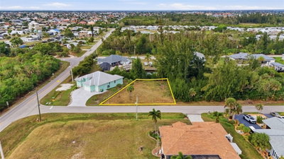 3925 MAGNOLIA Way, Punta Gorda, FL, 33950 — photo 2