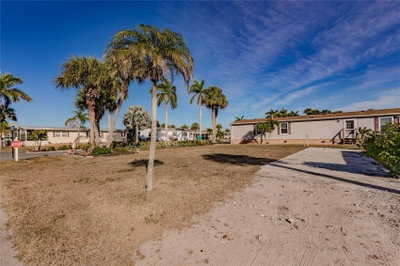 2100 KINGS Highway, Port Charlotte, FL, 33980 — photo 2