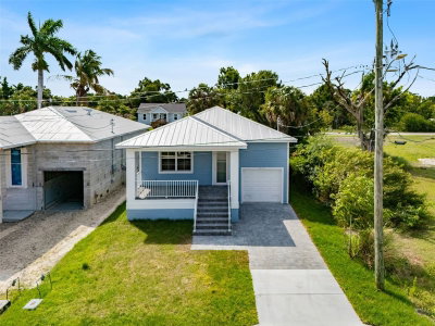 627 FITZHUGH Avenue, Punta Gorda, FL, 33950 — photo 2