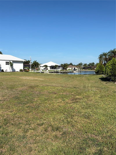 534 MACEDONIA Drive, Punta Gorda, FL, 33950 — photo 2