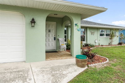140 BARRE Drive, Port Charlotte, FL, 33952 — photo 2
