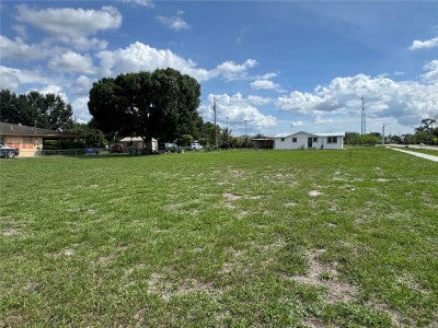 GLADES Avenue, Immokalee, FL, 34142 — photo 2