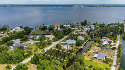 430 KLISPIE Drive, Punta Gorda, FL, 33950 — photo 2