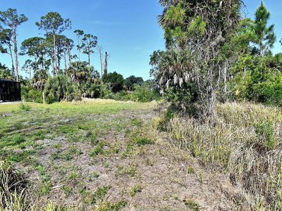 DENNIS Street, North Port, FL, 34286 — photo 2
