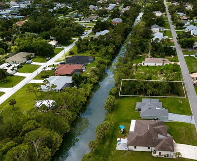 256 YORKSHIRE Street, Port Charlotte, FL, 33954 — photo 2