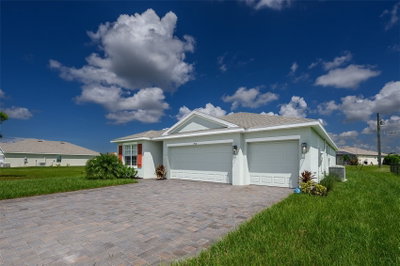 25110 ALCAZAR Drive, Punta Gorda, FL, 33955 — photo 2