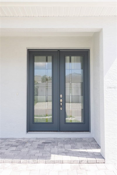 5240 WILLOW LAKE Court, Sarasota, FL, 34233 — photo 2
