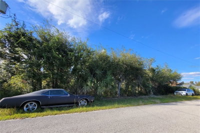 9213 & 9221 GENESEE Street, Port Charlotte, FL, 33981 — photo 2
