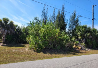 9598 SPRING Circle, Port Charlotte, FL, 33981 — photo 2